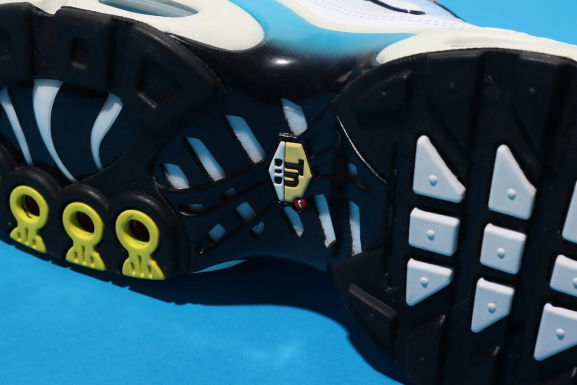 nike 270 womens finish line